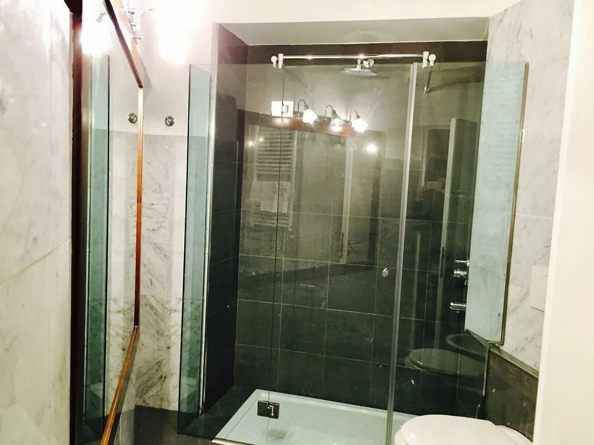 Daire Room Milano İtalya